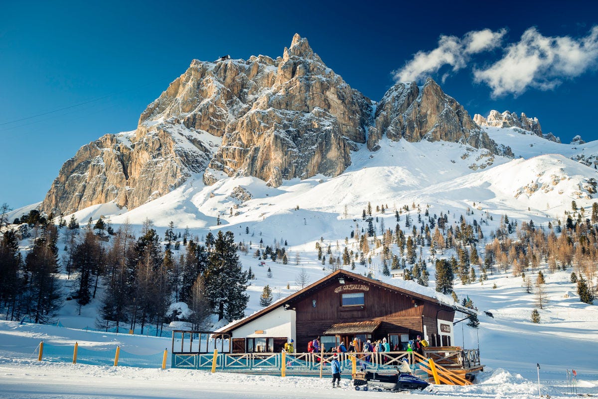Alta Badia-Ampezzo in 4 ore con gli sci con la nuova cabinovia Skyline